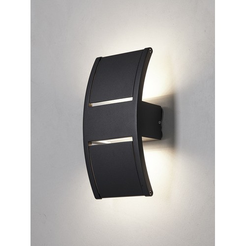 LÆRK LED Buitenwandlamp 12W in Zwart - Nielsen Light