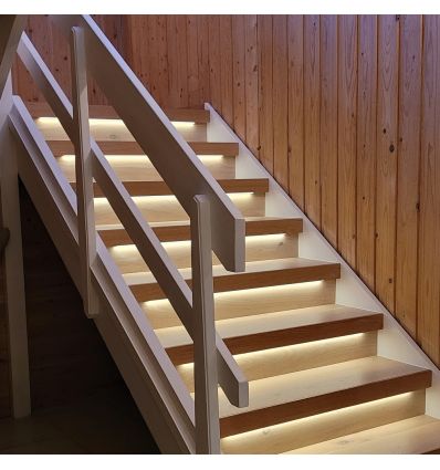 Trap LED COB strip set 11W per trede - 24V DC, IP20, Tot 16 treden, met sensor