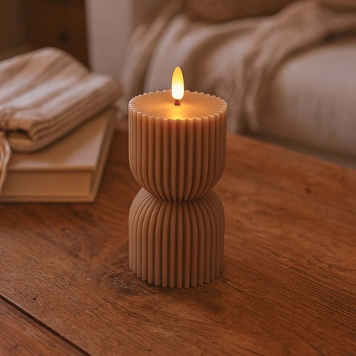 LED Zandloper kaars 13,5cm, vlameffect, bruin - Ø7,5cm, afstandsbediening, timer, echte was