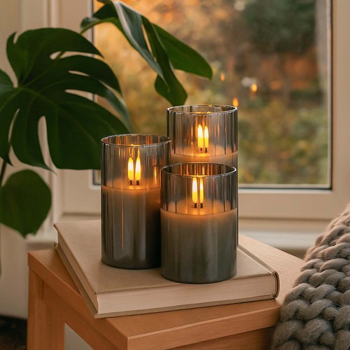 LED Stompkaarsen set in rookglas Ø7,5cm, 3 stuks, vlameffect - Incl. afstandsbediening en timer, 10/12,5/15cm hoog, echte was