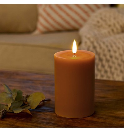 LED Kaars 10cm, smelt-look, vlameffect - Ø7,5cm, afstandsbediening, echte was, bruin